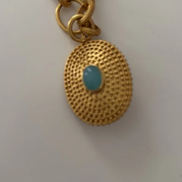 Julie Vos Gold Chain Necklace with Pendant - Picture 3 of 5